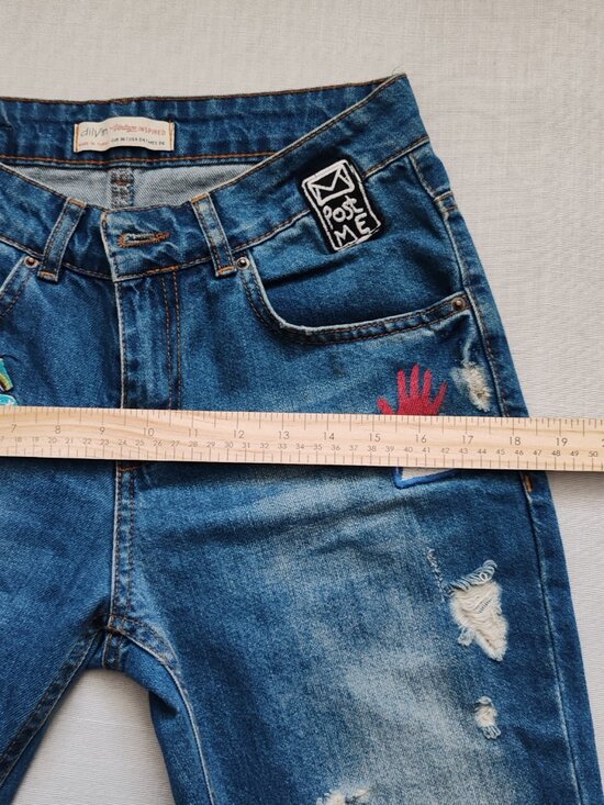 Dilvin Vintage Inspired Patched Boyfriend Jeans- Distressed Denim-Women’s Size 4 - Picture 12 of 16